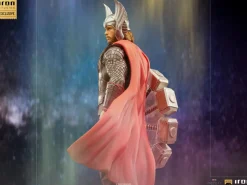 Thor (2011) - Thor Deluxe 1/10th Scale Statue (Int Sales Only)