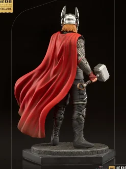 Thor (2011) - Thor Deluxe 1/10th Scale Statue (Int Sales Only)