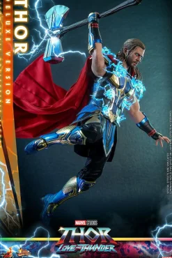 Thor 4: Love & Thunder - Thor Deluxe 1/6th Scale Hot Toys Action Figure
