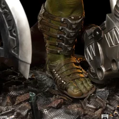 Thor 3: Ragnarok - Gladiator Hulk Infinity Saga Legacy Replica 1/4 Scale Statue