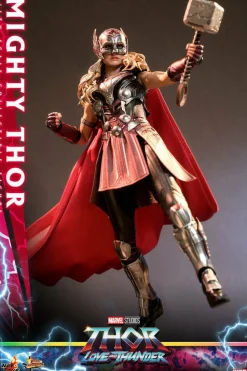 Thor: Love and Thunder (2022) - Mighty Thor 1/6th Scale Hot Toys Action Figure