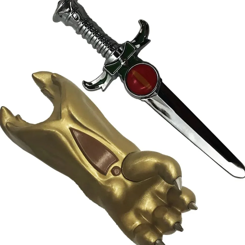 ThunderCats - Sword of Omens and Claw Shield Scaled Prop Replica