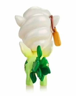 Tokidoki - Veggie Unicorno Daikon Limited Edition Figure