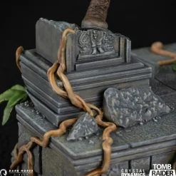 Tomb Raider - Lara Croft 9