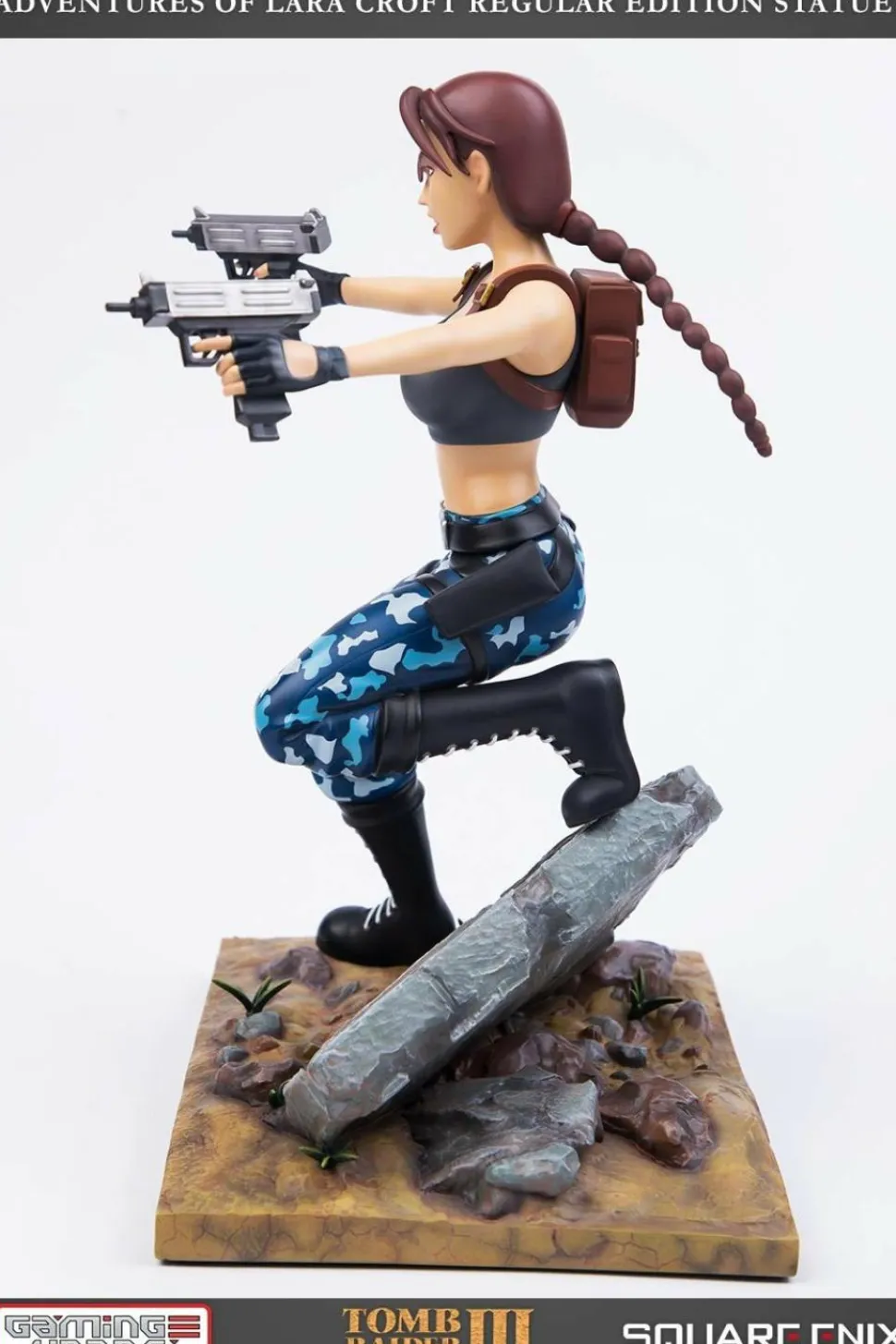 Tomb Raider III: The Adventures of Lara Croft - Lara Croft 12” Statue