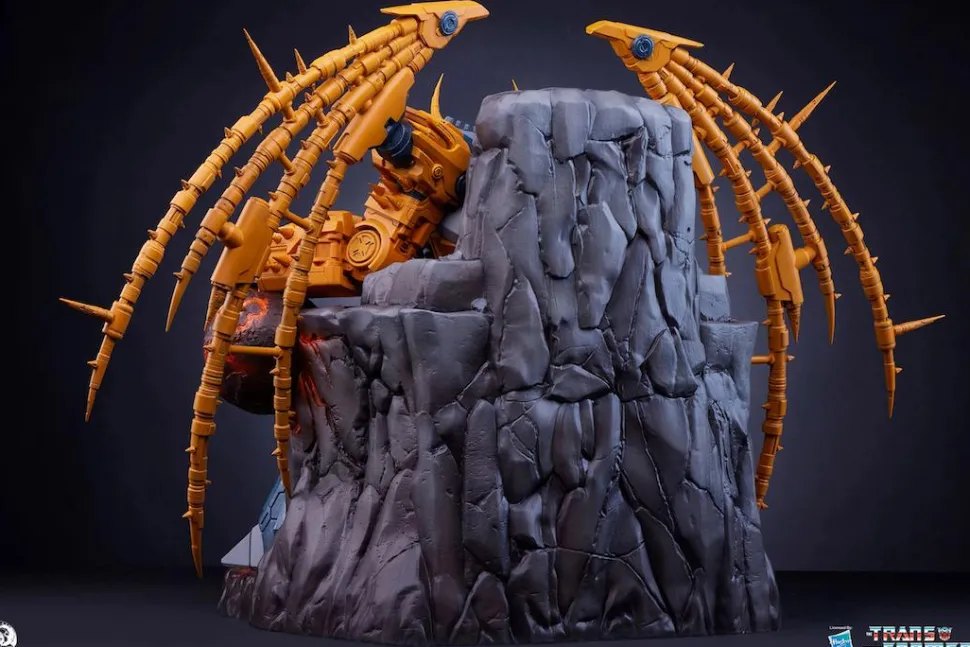 Transformers - Unicron Museum Scale 24" Statue