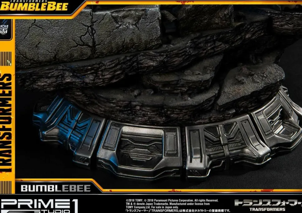 Transformers: Bumblebee (2018) - Bumblebee 27” Statue (Int Sales Only)