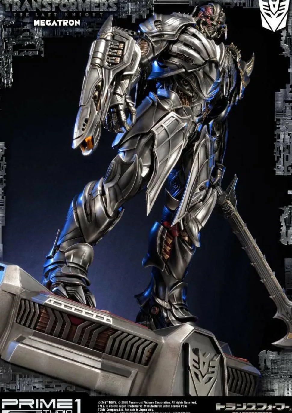 Transformers: The Last Knight - Megatron 30” Statue (Int Sales Only)