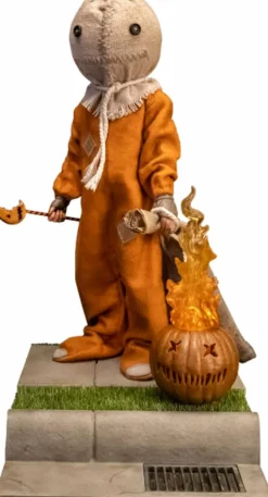 Trick 'r Treat (2007) - Sam Deluxe 1/6th Scale Action Figure (Int Sales Only)