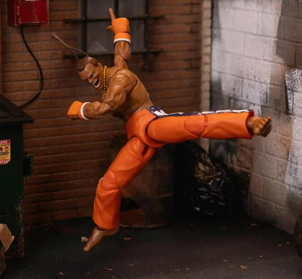 Ultra Street Fighter II: The Final Challengers - Dee Jay 1/12th Scale Action Figure