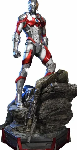 Ultraman - Ultraman 1/4 Scale Statue