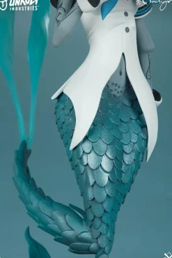 Unruly Industries - Canary Blu 8” Vinyl Figure by Hainanu “nooligan” Saulque