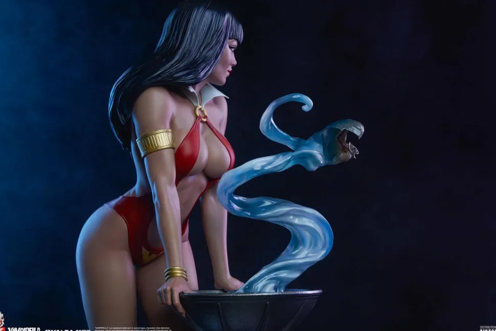 Vampirella - Vampirella 1/3 Scale Statue