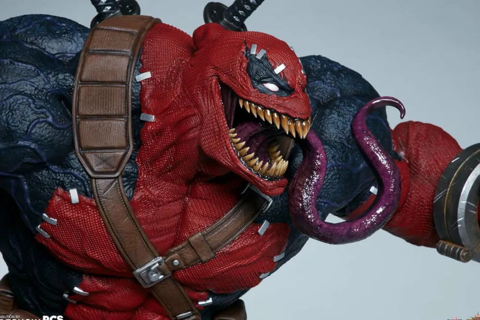 Venom - Venompool 1/3 Scale Statue