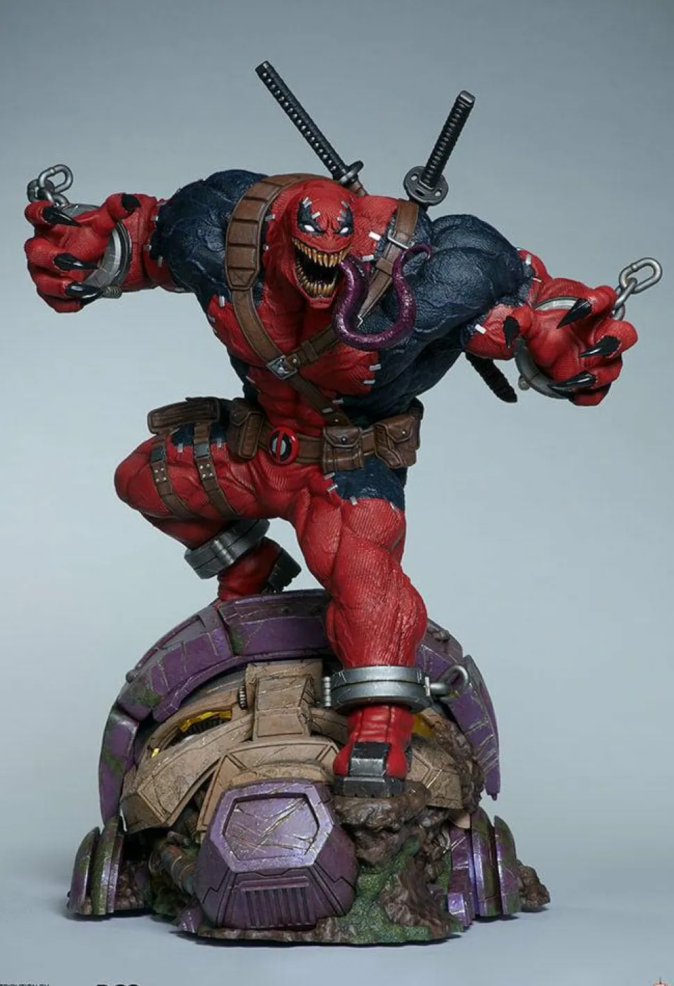 Venom - Venompool 1/3 Scale Statue