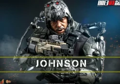 Warriors of Future (2022) - Commander Johnson 1/6th Scale Hot Toys Action Figure
