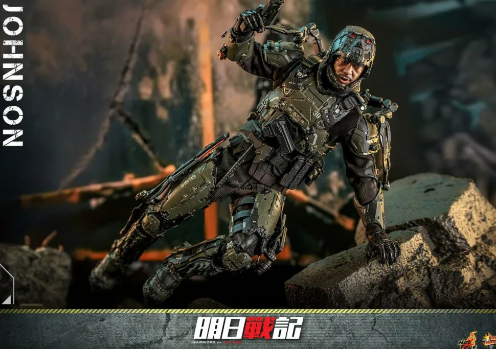 Warriors of Future (2022) - Commander Johnson 1/6th Scale Hot Toys Action Figure