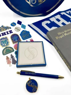 Wicked (2024) - Shiz University Deluxe Gift Set