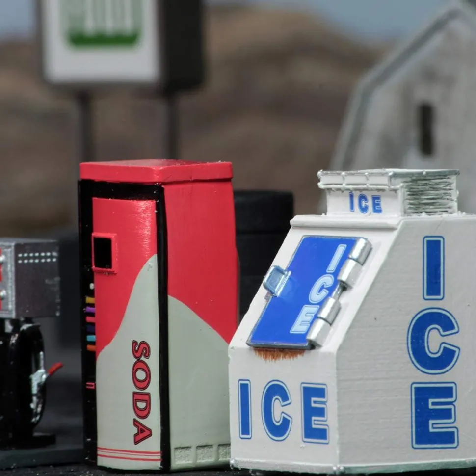 WizKids - Gas Station 4D Settings Pre-Painted Miniature Figure Accessory Pack
