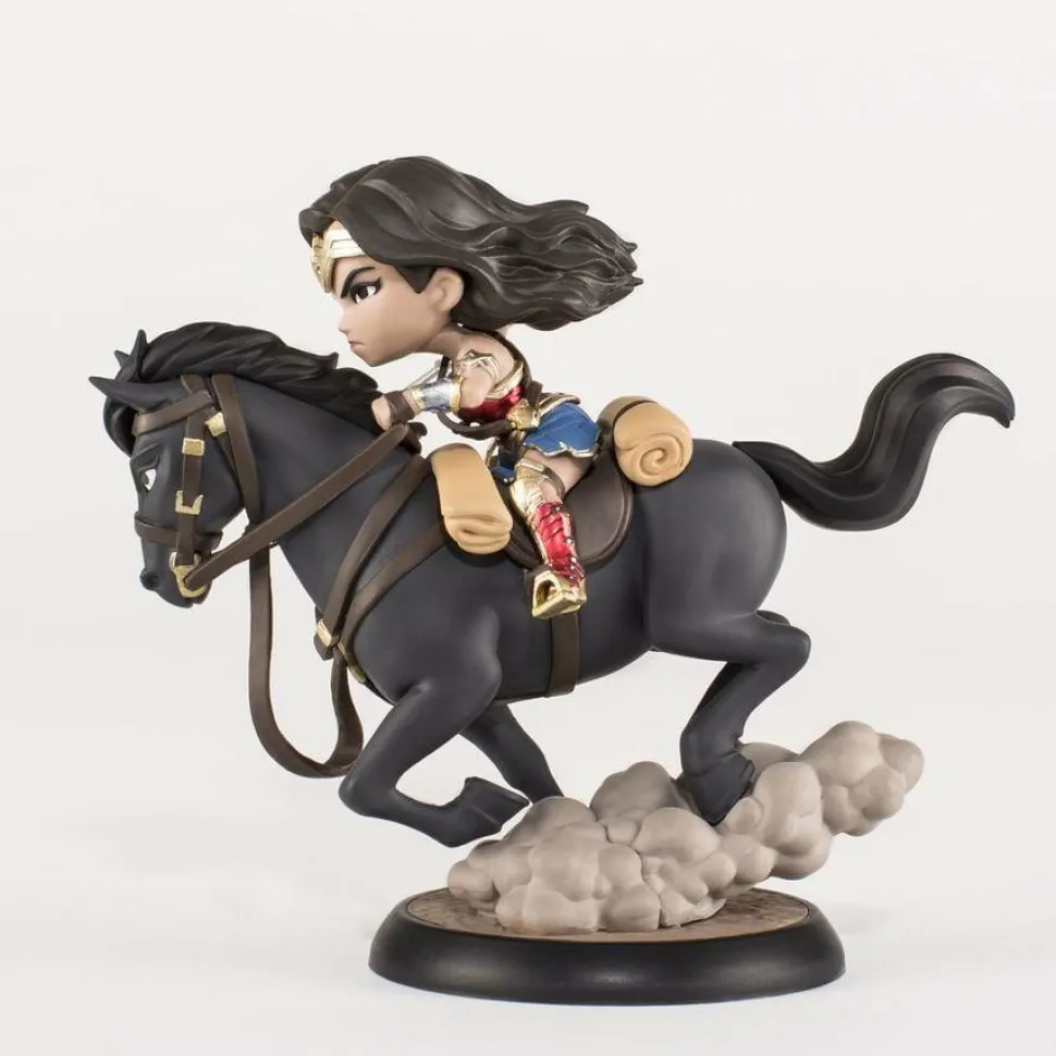 Wonder Woman (2017) - Wonder Woman on Horse Q-Fig MAX 5” Vinyl Figure