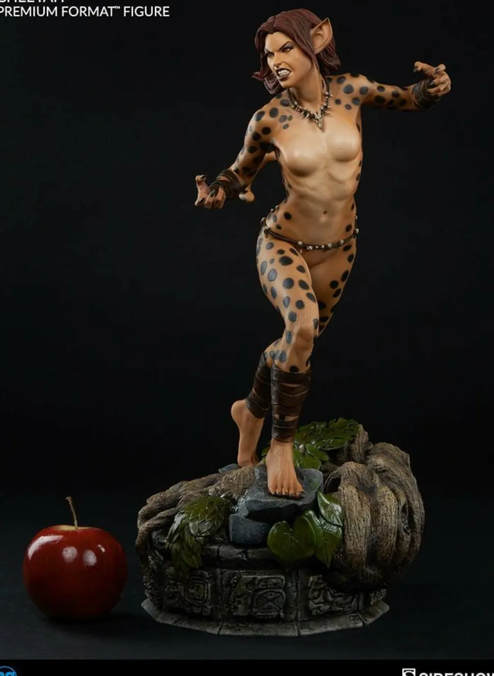 Wonder Woman - Cheetah Premium Format Statue