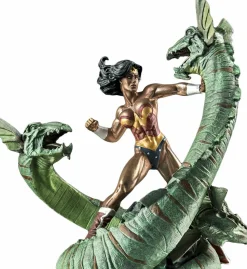 Wonder Woman - Wonder Woman vs Hydra Mini Patina Statue