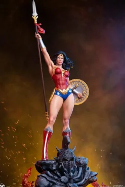 Wonder Woman - Wonder Woman 1/6th Scale Maquette Statue