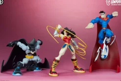 Wonder Woman - Wonder Woman 8” Vinyl Figure by Tracy Tubera