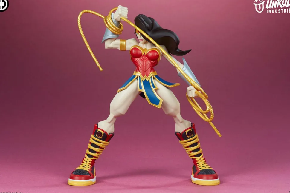 Wonder Woman - Wonder Woman 8” Vinyl Figure by Tracy Tubera