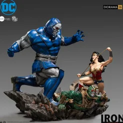 Wonder Woman - Wonder Woman vs Darkseid 1/6th Scale Diorama Statue