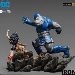 Wonder Woman - Wonder Woman vs Darkseid 1/6th Scale Diorama Statue