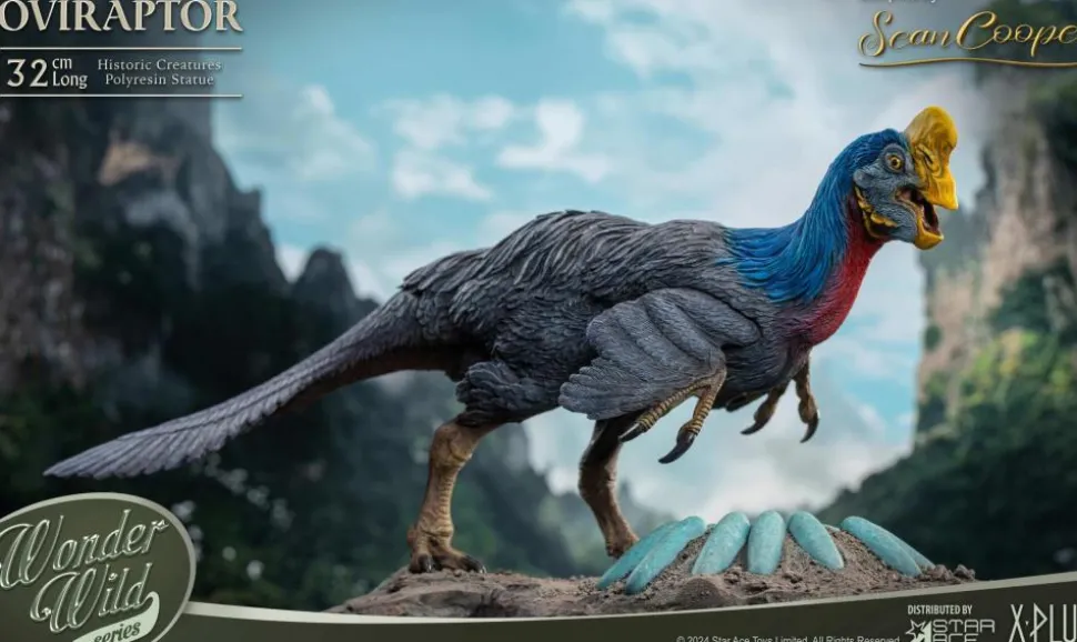Wonders of the Wild - Oviraptor 12" Statue