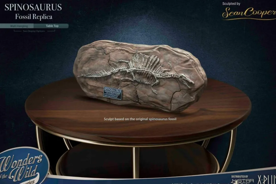 Wonders of the Wild - Spinosaurus & Fossil Deluxe 7” Statue