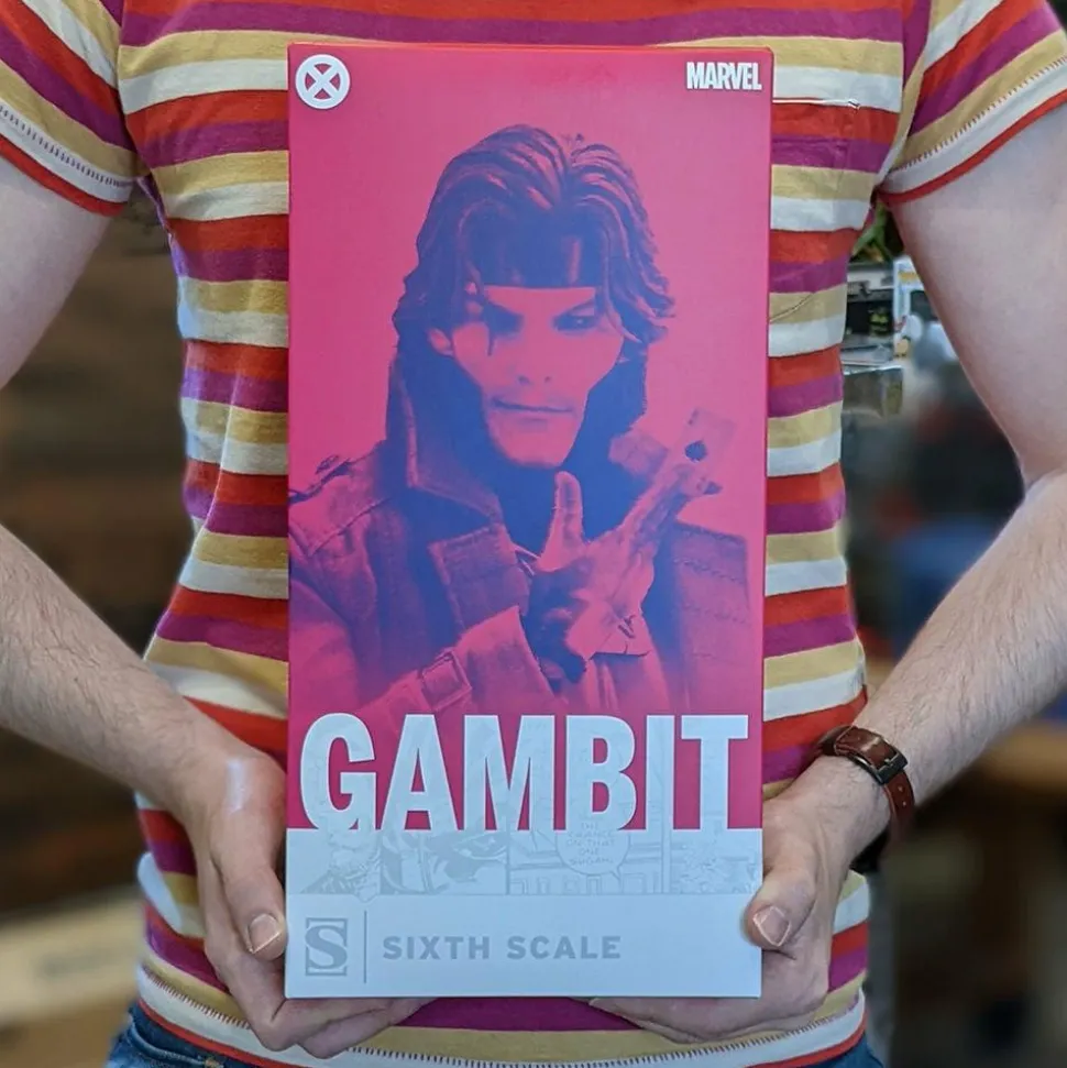 X-Men - Gambit Deluxe 1/6th Scale Action Figure