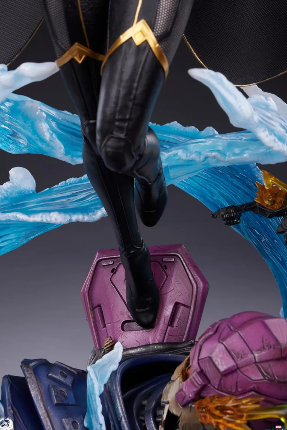 X-Men - Storm (Black Suit Edition) 1:3 Scale Statue