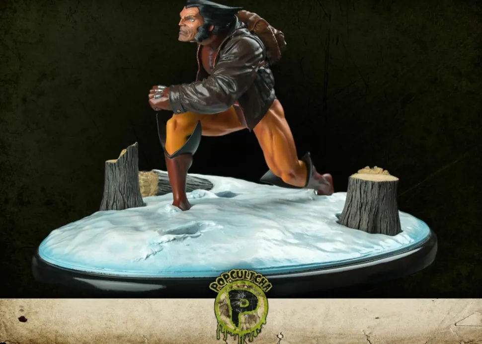 X-Men - Wolverine in Snow Premier Collection 9” Statue
