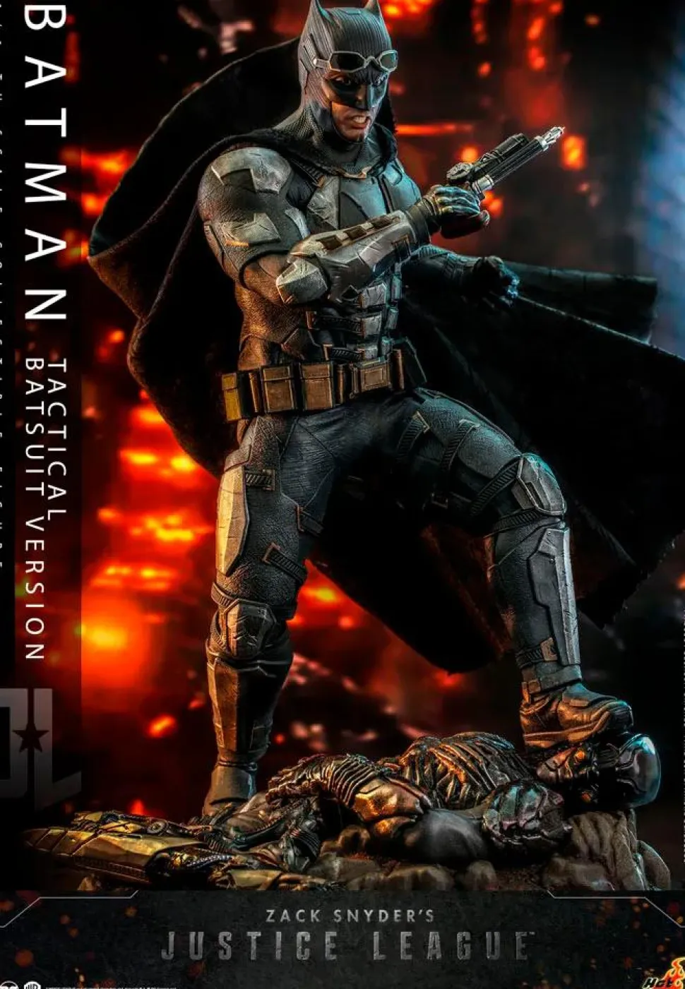 Zack Snyder's Justice League (2021) - Batman Tactical Batsuit Version 1/6th Scale Hot Toys Action Figure