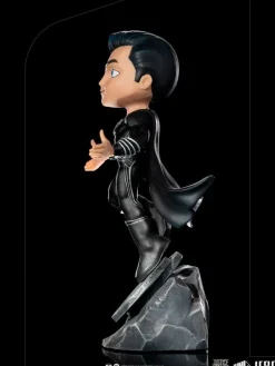 Zack Snyder’s Justice League (2021) - Superman Black Suit MiniCo 7” Vinyl Figure