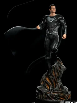 Zack Snyder’s Justice League (2021) - Superman Black Suit 1/4 Scale Legacy Statue